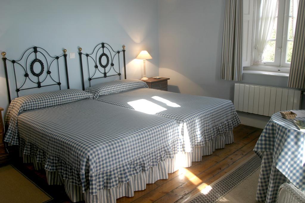 Hotel Casona El Arral Lierganes Room photo